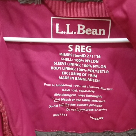L.LBean - Picture 2 of 4